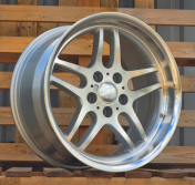 Alu kola Racing Line A5913, 17x8 5x120 ET20, stříbrná + leštěný límec (zátěžová)