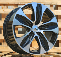 Racing Line D2054 18x8 5x114.3 ET35