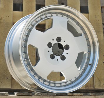 Alu kola Racing Line B5852, 18x8 5x112 ET30, stříbrná + leštěný límec