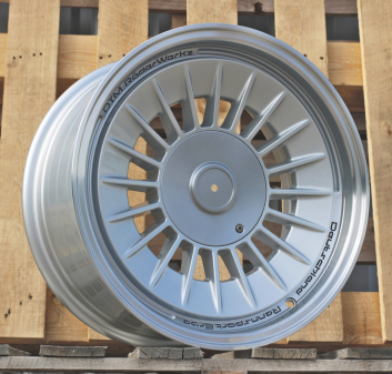 Alu kola Racing Line Y1085, 16x8 5x120 ET20, stříbrná + leštěný límec